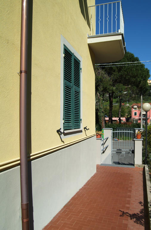 La Casa Delle Rose Room With Air Conditioning La Spezia Exteriér fotografie